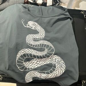 Never warn Darc sport men’s tank